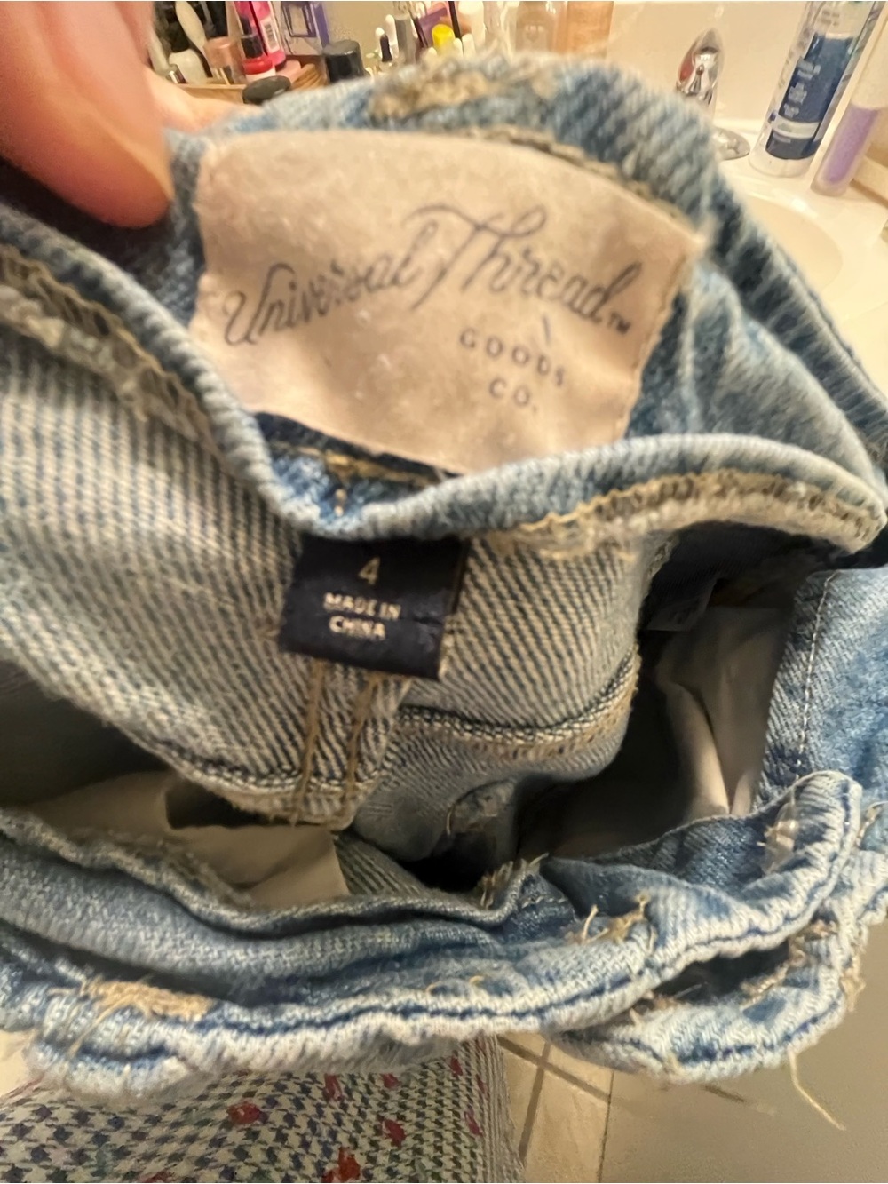 High-Rise Barrel Leg Women’s Jeans — Light Blue - Picture 4 of 5